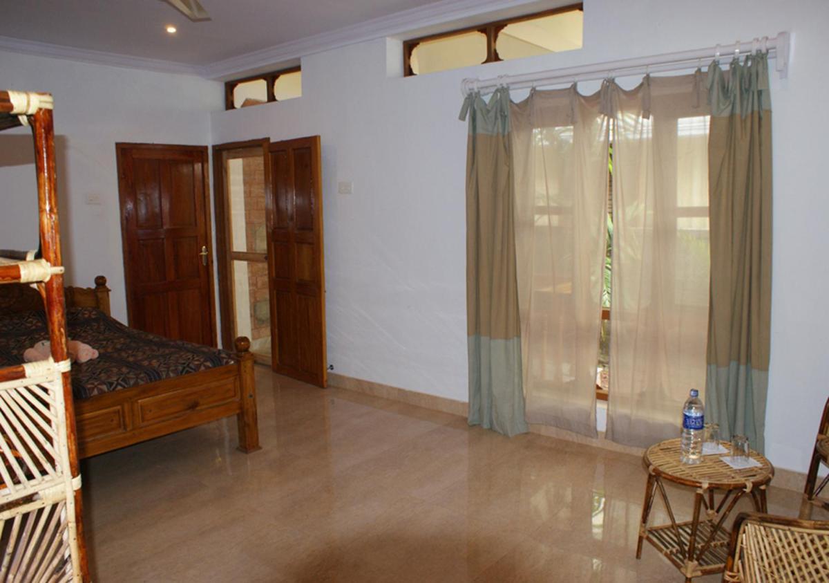 Ashiyana Cliff And Beach Resort Варкала Екстериор снимка